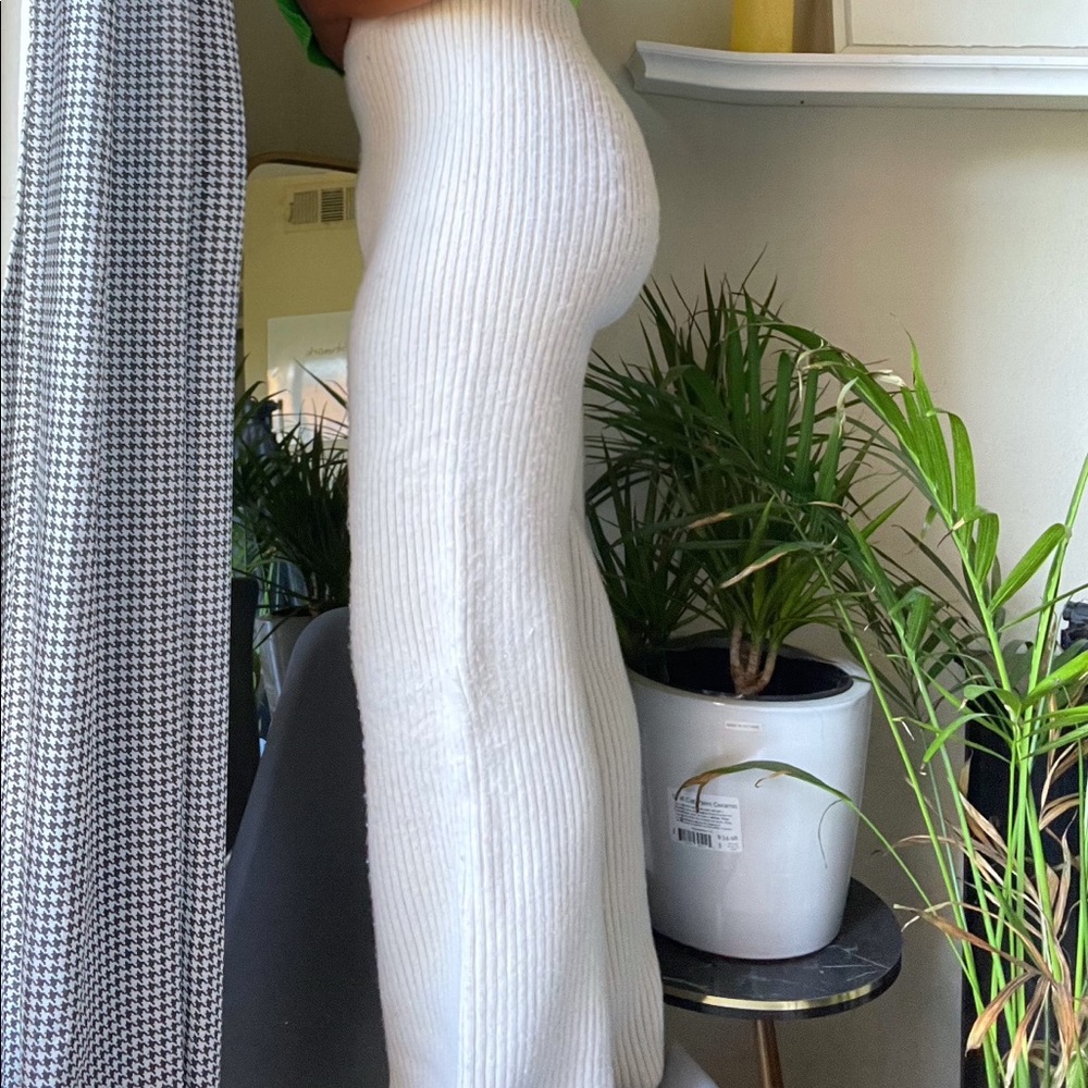 Front Row Show - 100% Wool - Picture 5 of 6